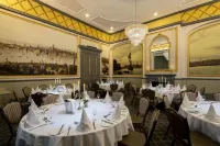 Oatlands Park Hotel - Завтрак