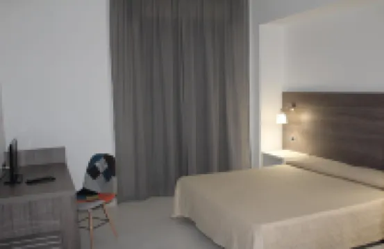 호텔 미라마레 시로 마리나