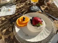 Crystal River Lullaby B&B - breakfast