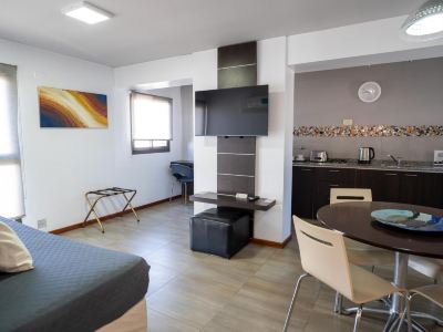 Kube Apartments Express