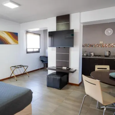 Kube Apartments Express Hoteles cerca de Nueva Córdoba
