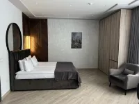 Alpiysky Hotels in Dombay