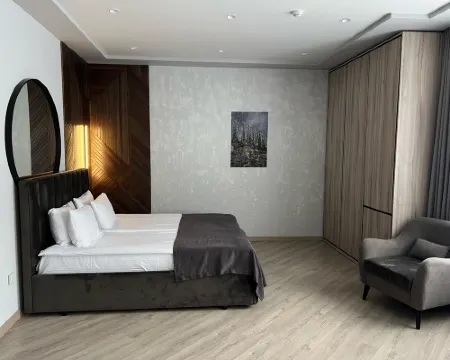 Alpiysky Hotels in Dombay