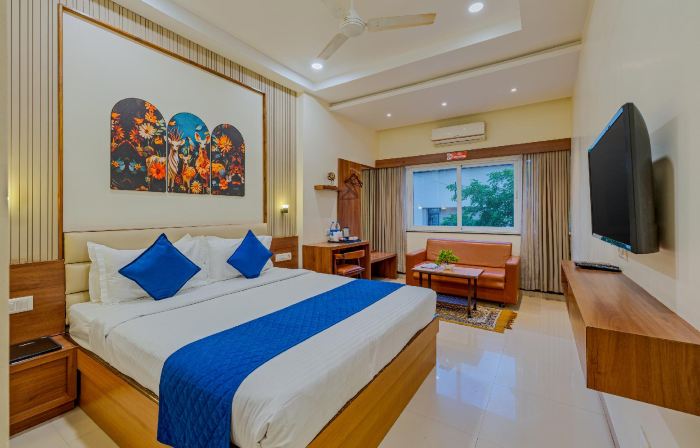 Hotel Sai Deluxe Sangli