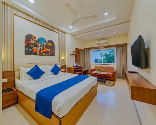 Hotel Sai Deluxe Sangli