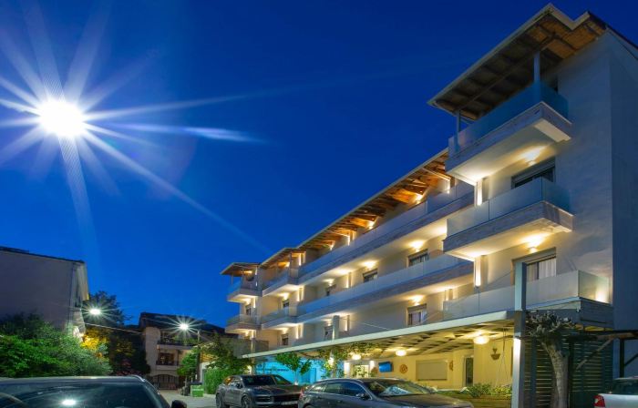 Grand TheoNi Boutique Hotel & Spa