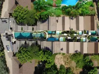 Kaleydo Villas - Infinity Pools