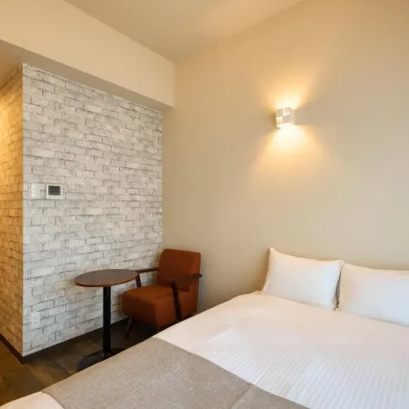 Clean Hotels in Higashimachi