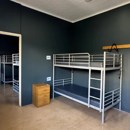 Roebuck Bay Backpackers and Party Bar