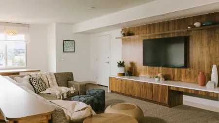 Element Indianapolis Carmel Отели рядом с достопримечательностью «Кармель Клей Ветеранс Мемориал Фридом Серкл»