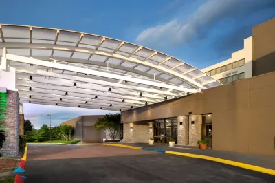 Holiday Inn Johnson City Hotels in Johnson City