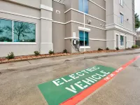 智選假日套房飯店在普雷斯頓北達拉斯 Valley House Gallery附近的飯店