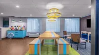 Spark by Hilton Clarks Summit Hotels in South Abington Township