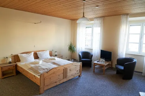 Hotel & Gasthof Zur Post Hotels in Waldkraiburg