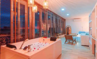 Mare Marin Boutique Hotel