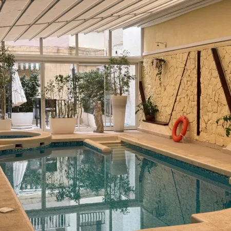 Soreda Hotel