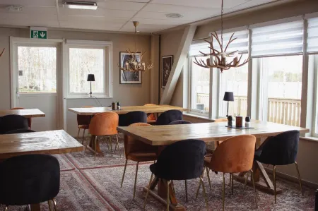 Hornavan Hotell Отели в г. Арьеплуг