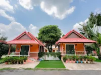 Rockwood house Resort and Thai massage Hotel in zona Wat Tham Khao Phaen Thi