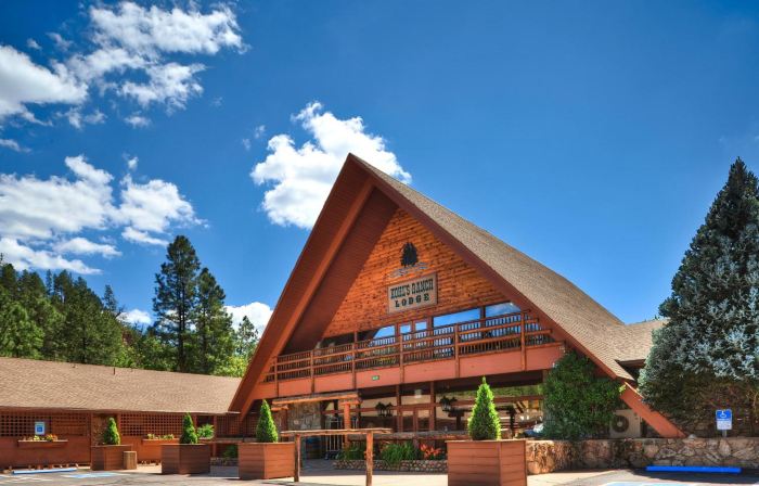 Kohl's Ranch Lodge