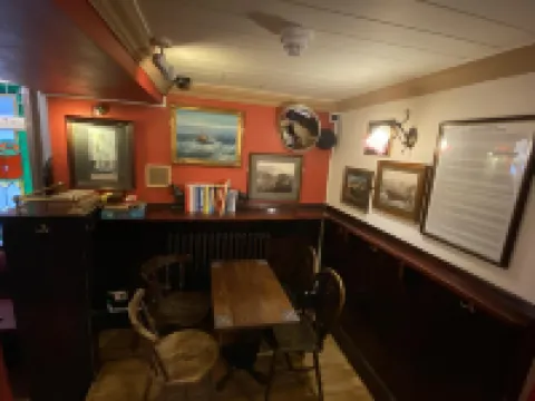 The Black Horse Inn
