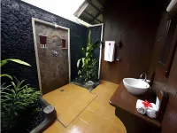 Black Sand Dive Retreat Hotels in Bitung