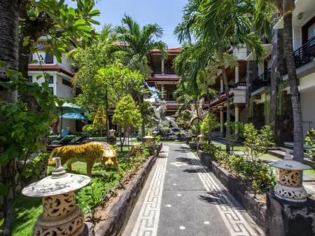 ラ ワロン ホテル