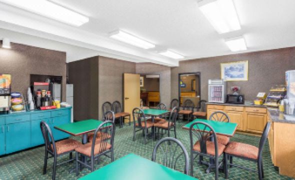 Days Inn by Wyndham Blythewood North Columbia