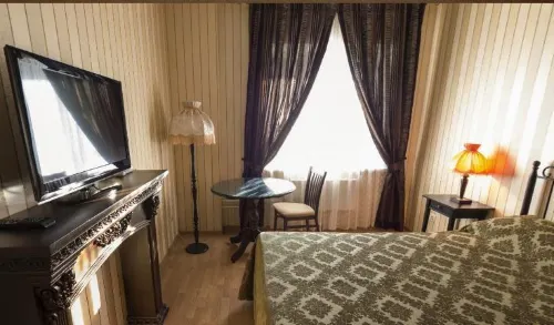 Abrikos 페름 호텔