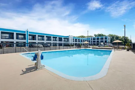 Best Western Thunderbird Motel