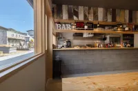 Coliving & Cafe Sando - bar