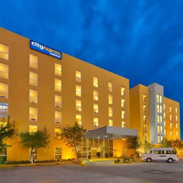 City Express by Marriott Silao Aeropuerto