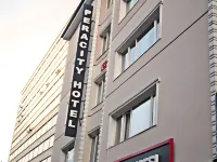 Peracity Hotel