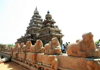 Oceanside Mahabalipuram - parking