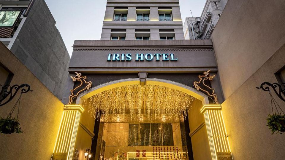 Iris Hotel