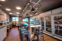 The Black Sheep Backpackers - ที่มีบาร์