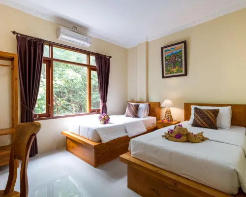 Alam Pangkung Ubud Hotels near Mozaic Restaurant