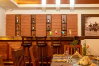 Amritara Ambatty Greens Resort - bar