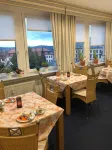 Hotel Peterchens Mondfahrt - breakfast
