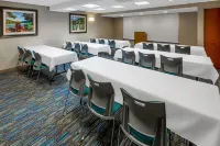 Holiday Inn Express & Suites Wheat Ridge-Denver West
