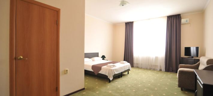 Maximus Hotel Hotels in Anapa