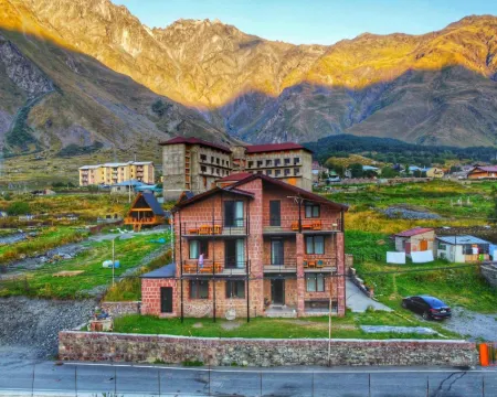 Hotel Axien Kazbegi Hotels in Stepantsminda