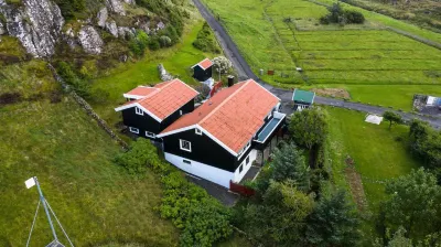 Unique Location - Bodanes - Hoydalar - 6 Br Villa Hotels near Foroya Fornminnissavn