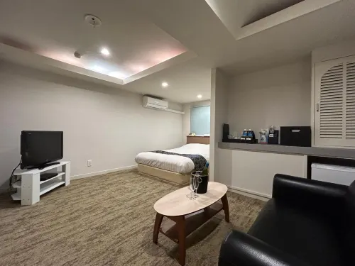 Hotel I/S - 2-Star