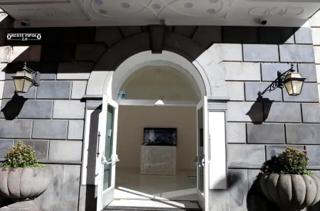 Jazz Hotel Отели в г. Неаполь