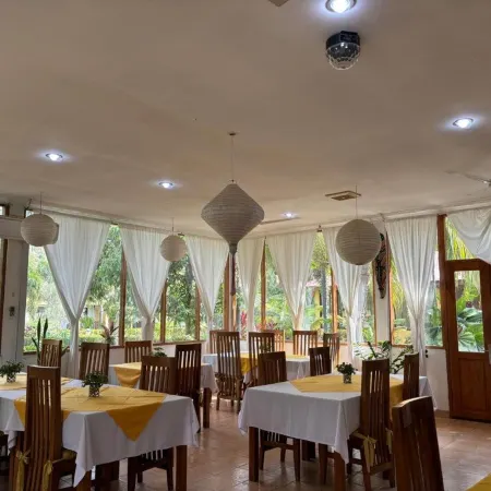 Palm Malinamoc Hotel