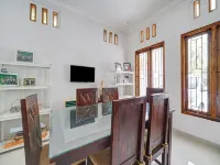 RedDoorz at Omah Candi Sari Near Airport Yia