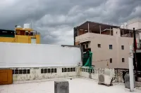 Comfy 2BHK Near Rock Beach