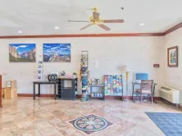 The Oakhurst Inn at Yosemite Hotels in Madera County