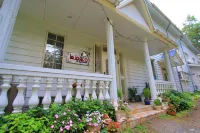 Mt Fuji B&B Pension le Lagon - Inns