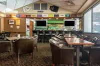 Glengarry Extended Stays - Bars